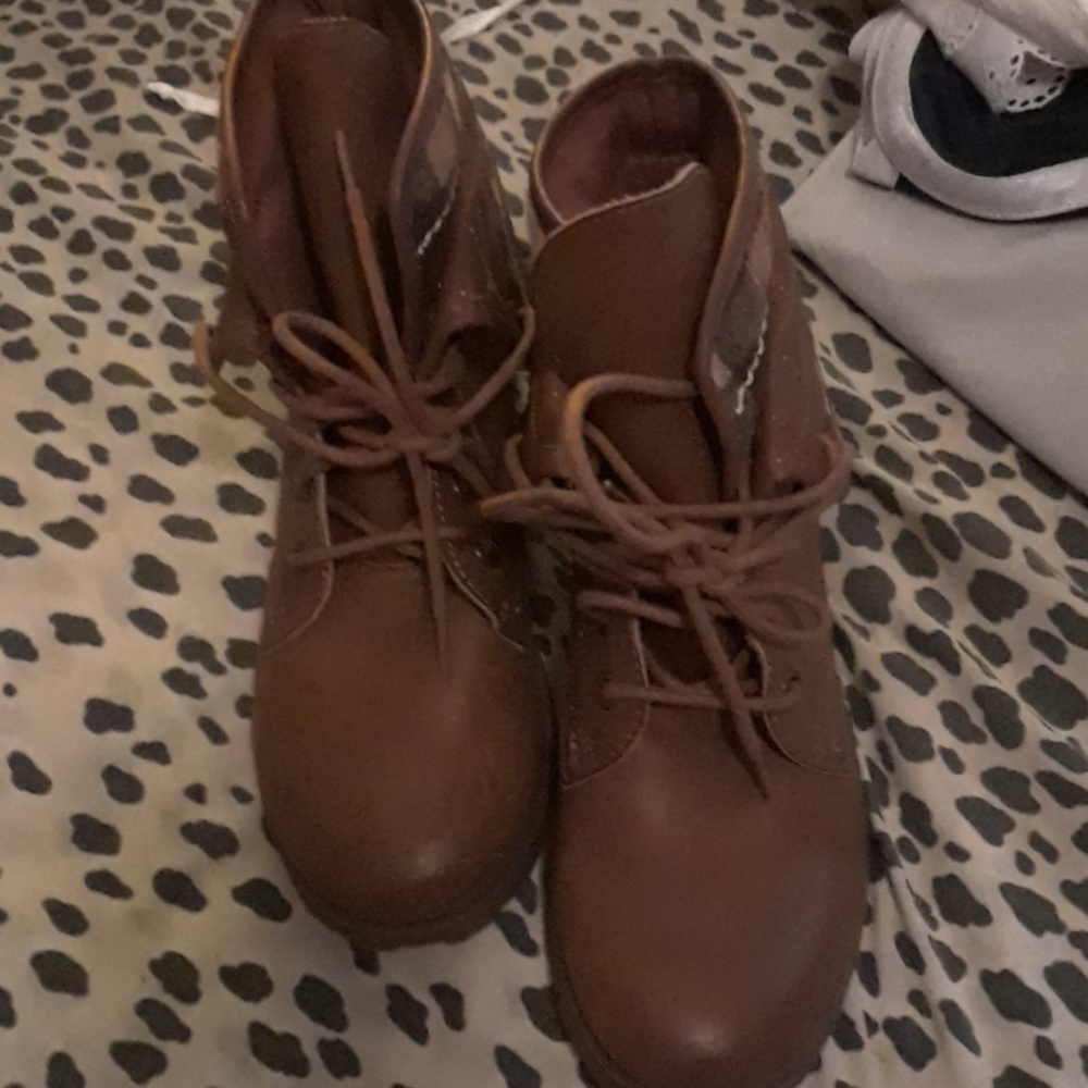 Booties - Picture 2 of 4